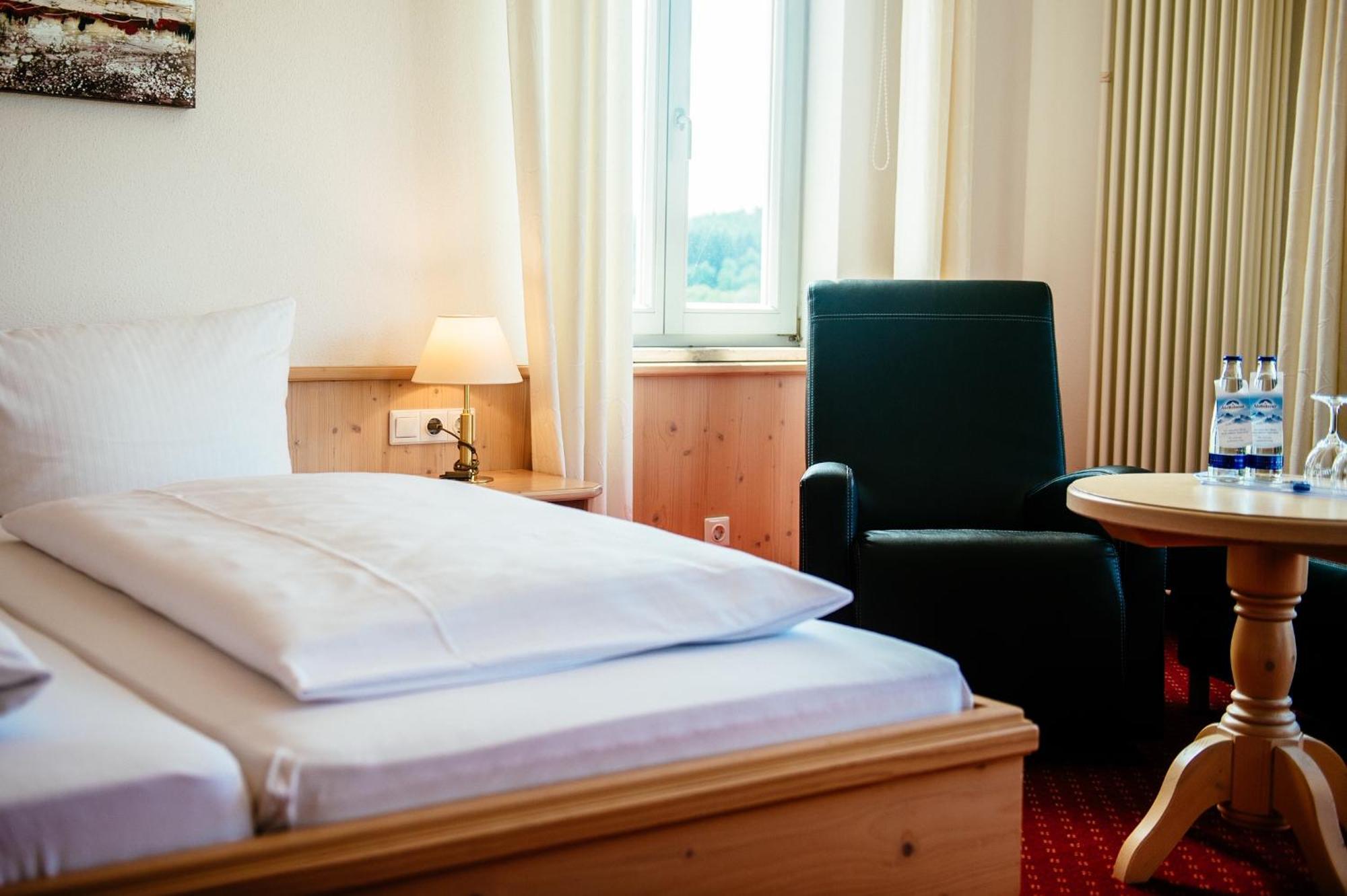 Deutenhof Hotel, Restaurant & Veranstaltung Bad Abbach Εξωτερικό φωτογραφία